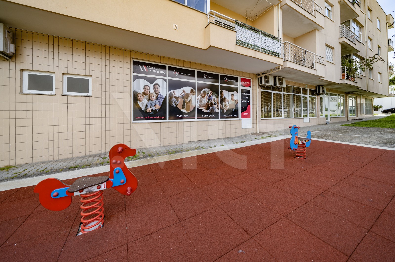 Apartment T2+1 for For sale in Merelim (São Pedro) e Frossos, Braga, Braga - Área envolvente (Imagem 2)