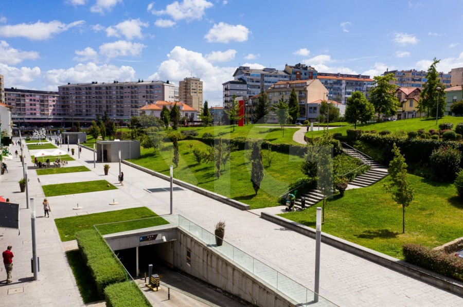 Apartment T3+1 for For sale in Mafamude e Vilar do Paraíso, Vila Nova de Gaia, Porto