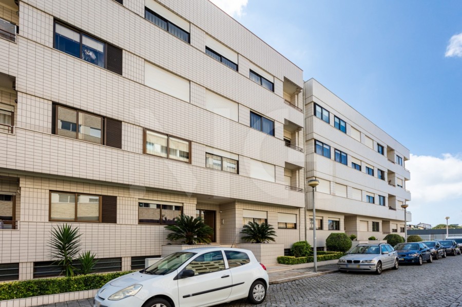 Apartamento T2+1 para Venda em Moreira, Maia, Porto - Fachada (Imagem 2)
