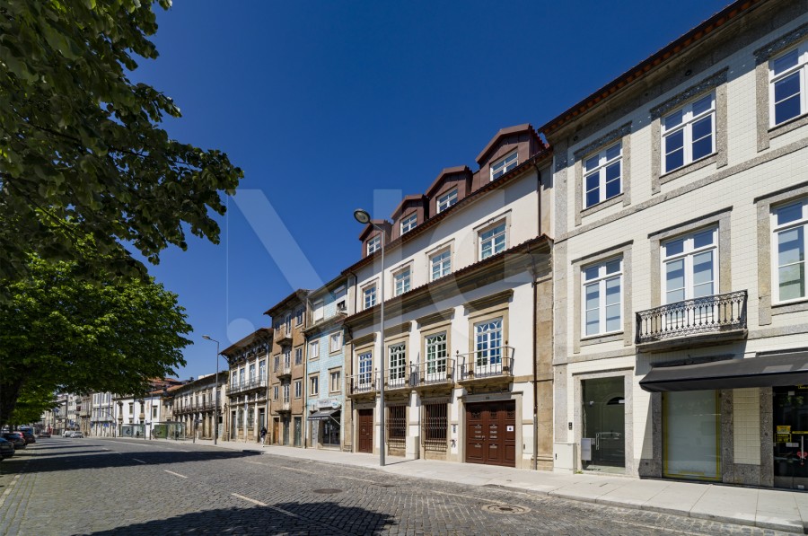 Fachada (Imagem 1)