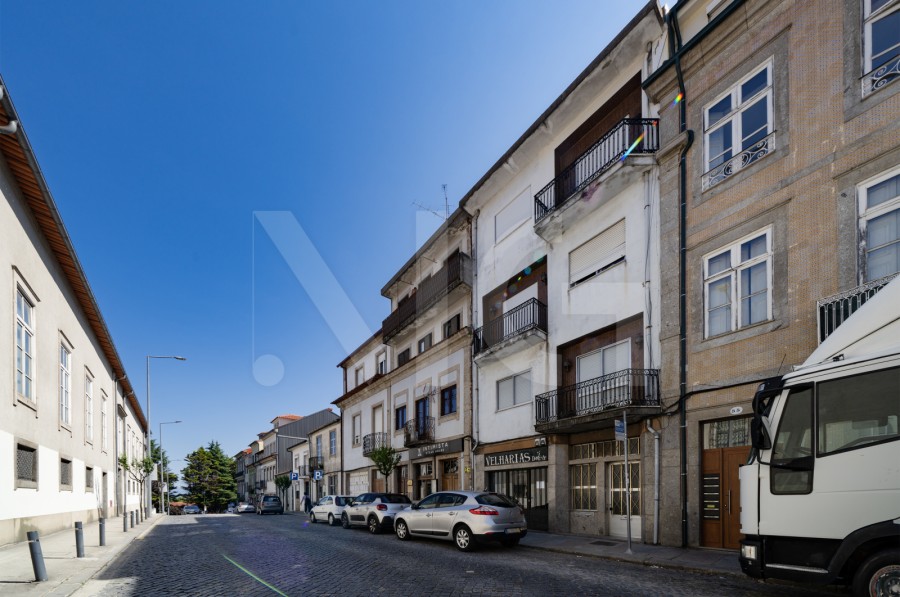 Fachada (Imagem 1)