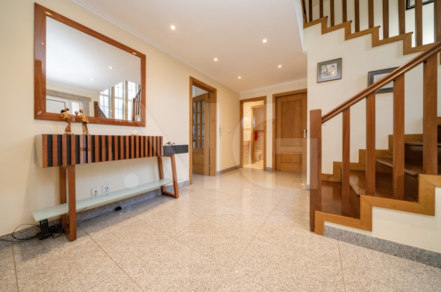 Hall de entrada (Imagem 2)